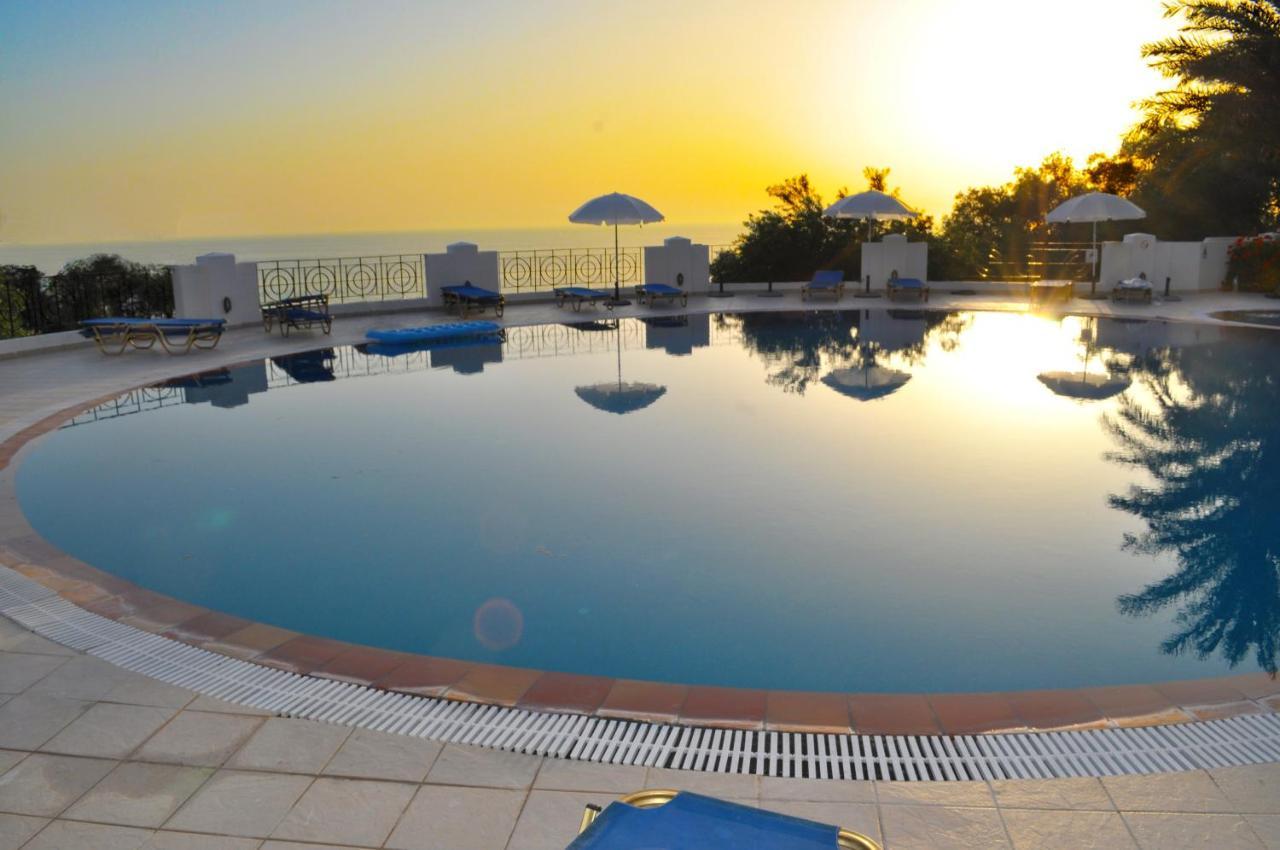 Apartments Maria With Amazing Pool - Agios Gordios Beach Exterior photo